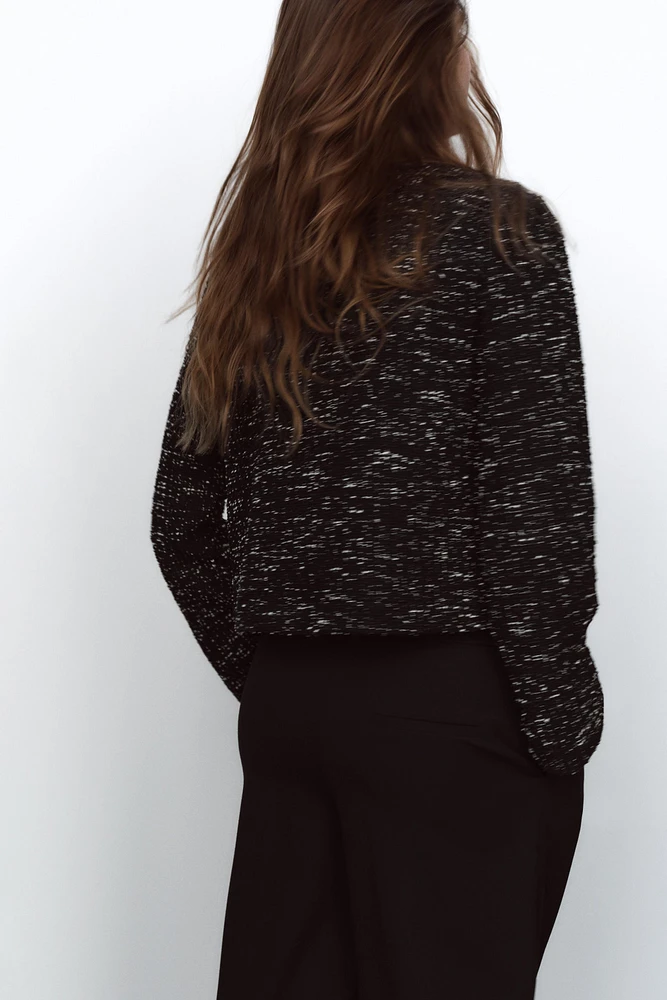 TEXTURED WEAVE JACKET WITH POCKETS