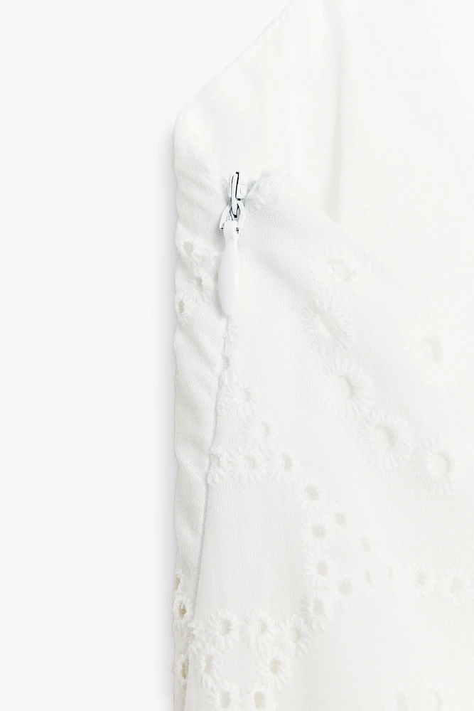 ROBE MIDI BRODÉE