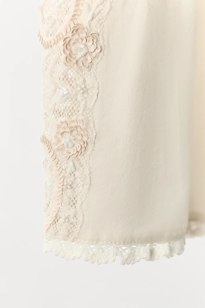 SHORT BRODÉ AVEC FANTAISIE ÉDITION LIMITÉE