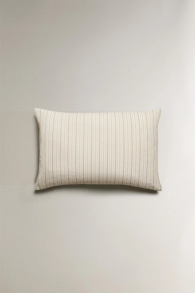 STRIPED SEERSUCKER PILLOWCASE