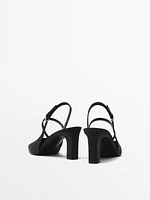 Escarpins en satin