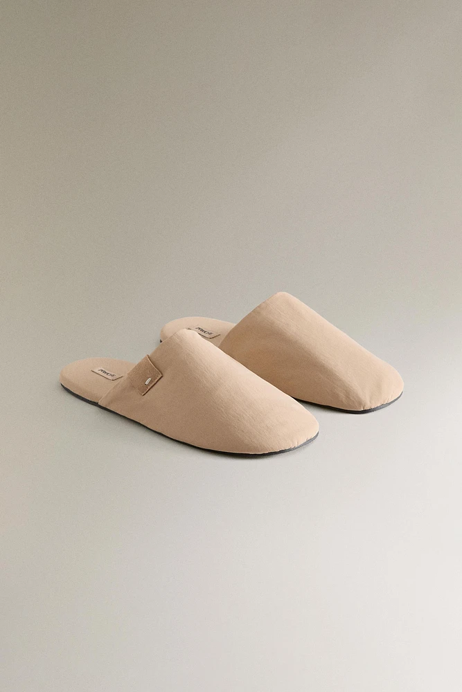TECHNICAL FABRIC SLIPPERS