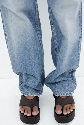 SATIN FINISH PLATFORM SANDALS