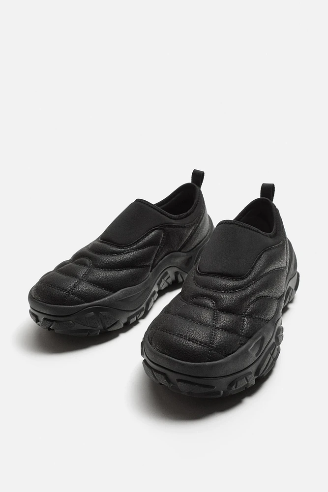 LACELESS QUILTED SNEAKERS