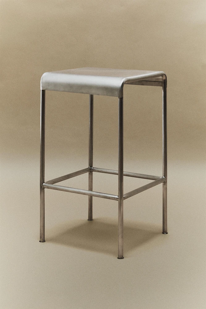 STEEL BAR STOOL