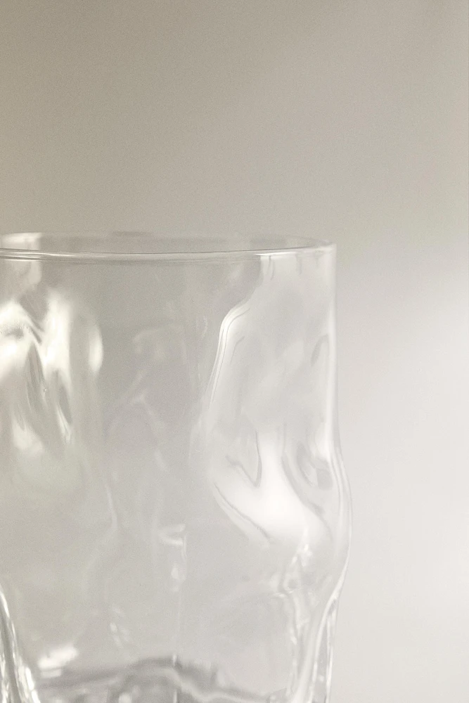 WAVY GLASS TUMBLER