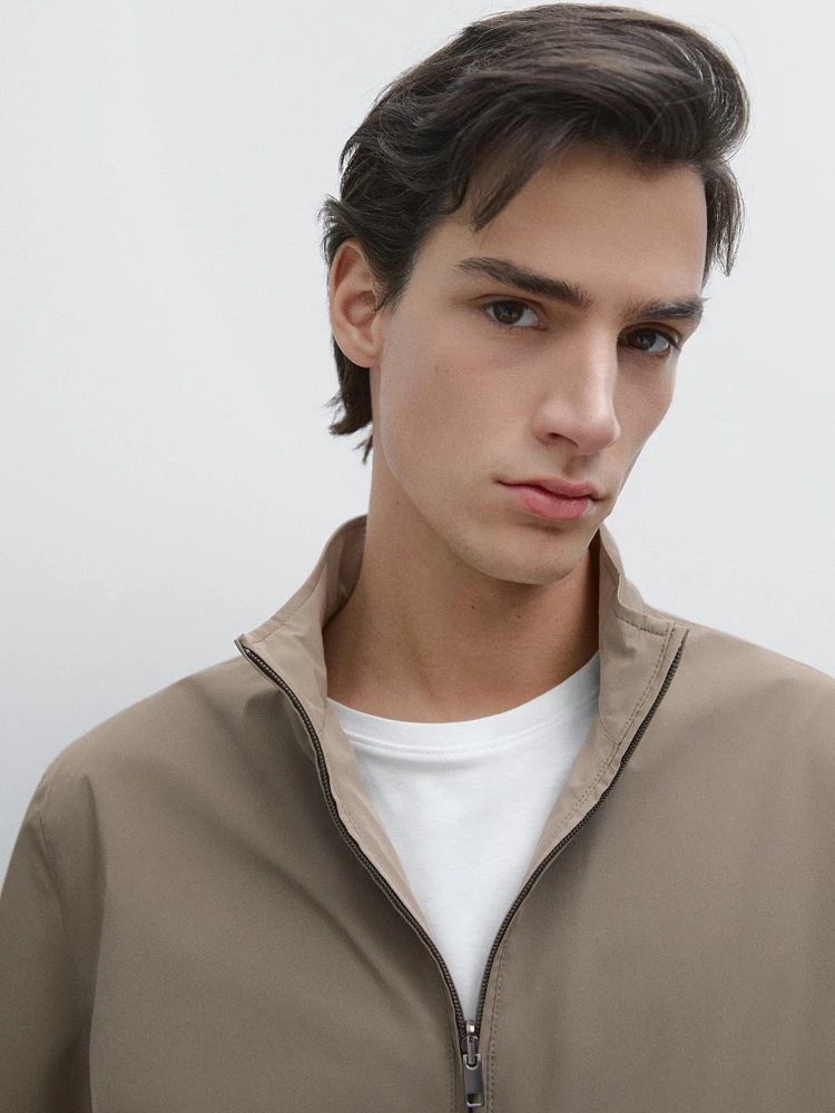 Reversible bi-stretch jacket