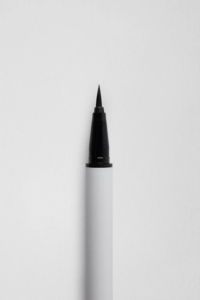 EYELINER LIQUIDE - PRECI-EYES