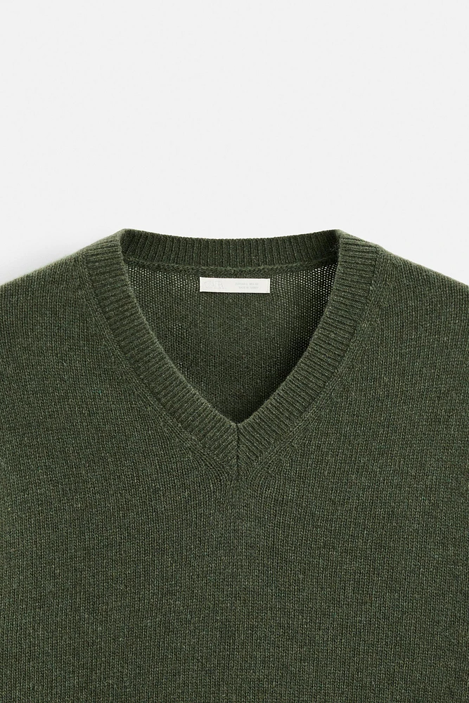 WOOL BLEND SWEATER