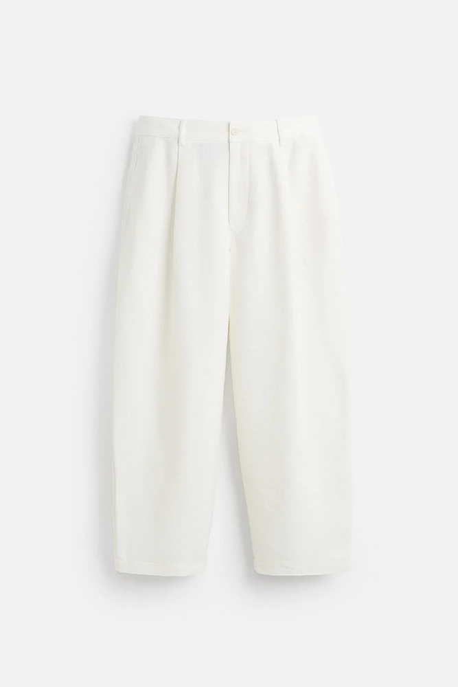 PANTALON COUPE DÉCONTRACTÉE À PLIS