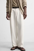 PANTALON COUPE DÉCONTRACTÉE À PLIS