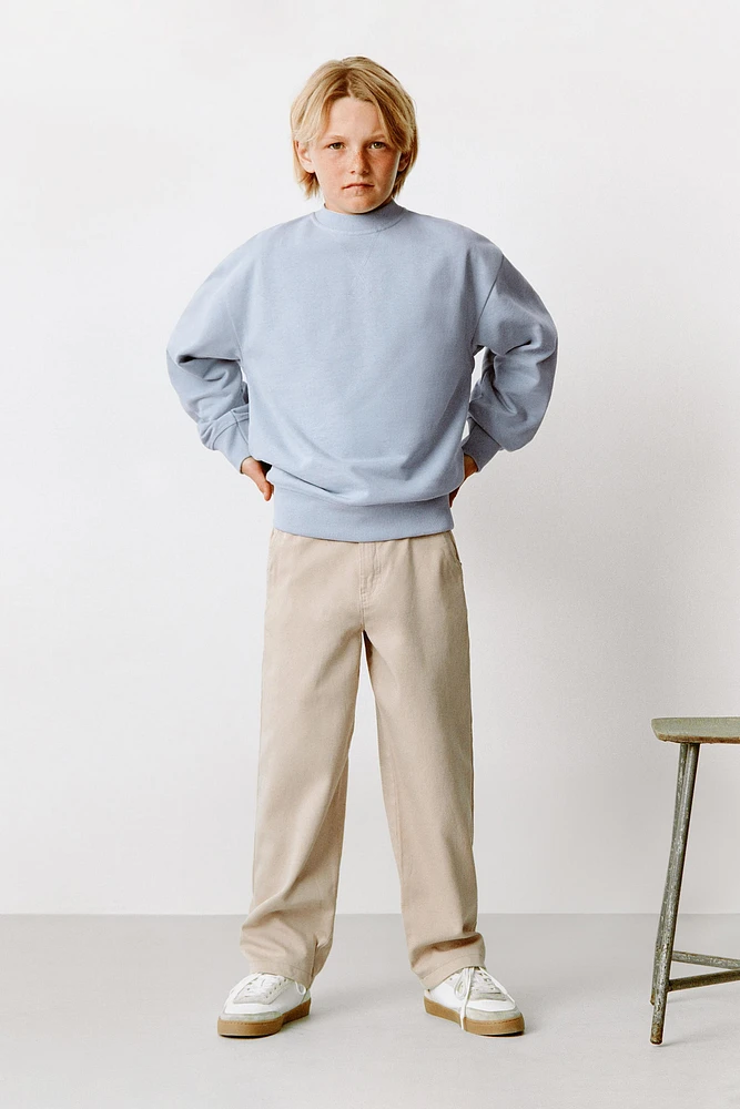 TEXTURED STRETCH PANTS