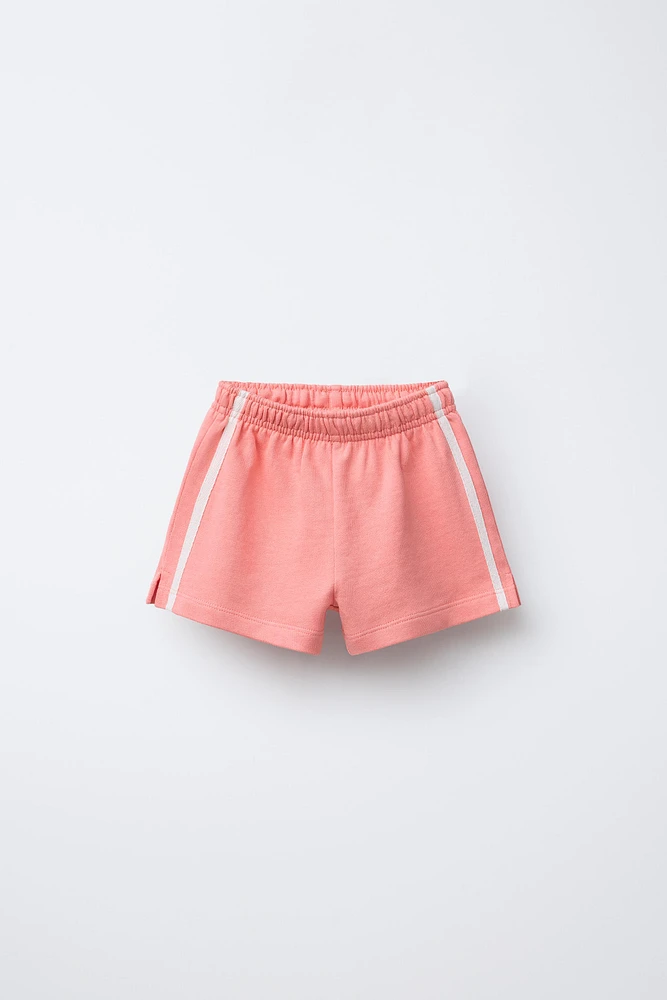 SIDE STRIPE BERMUDA SHORTS