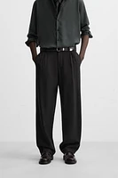 FLOWY PLEATED PANTS