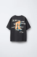 T-SHIRT IMPRIMÉ GRAFFITI