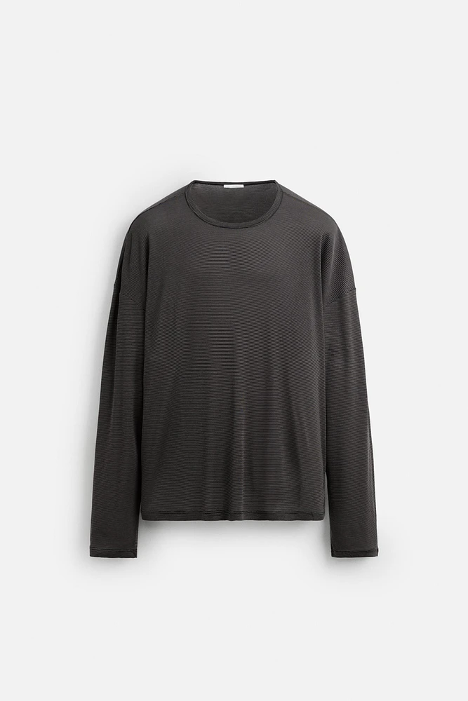 T-SHIRT À RAYURES