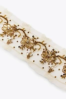 ACCESSOIRE MULTIPOSITION BRODERIES FANTAISIE ÉDITION LIMITÉE