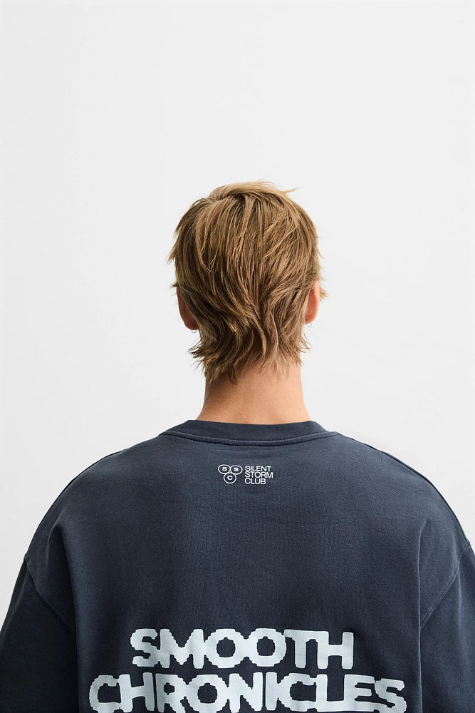 GRAPHIC PRINT SWEATSHIRT