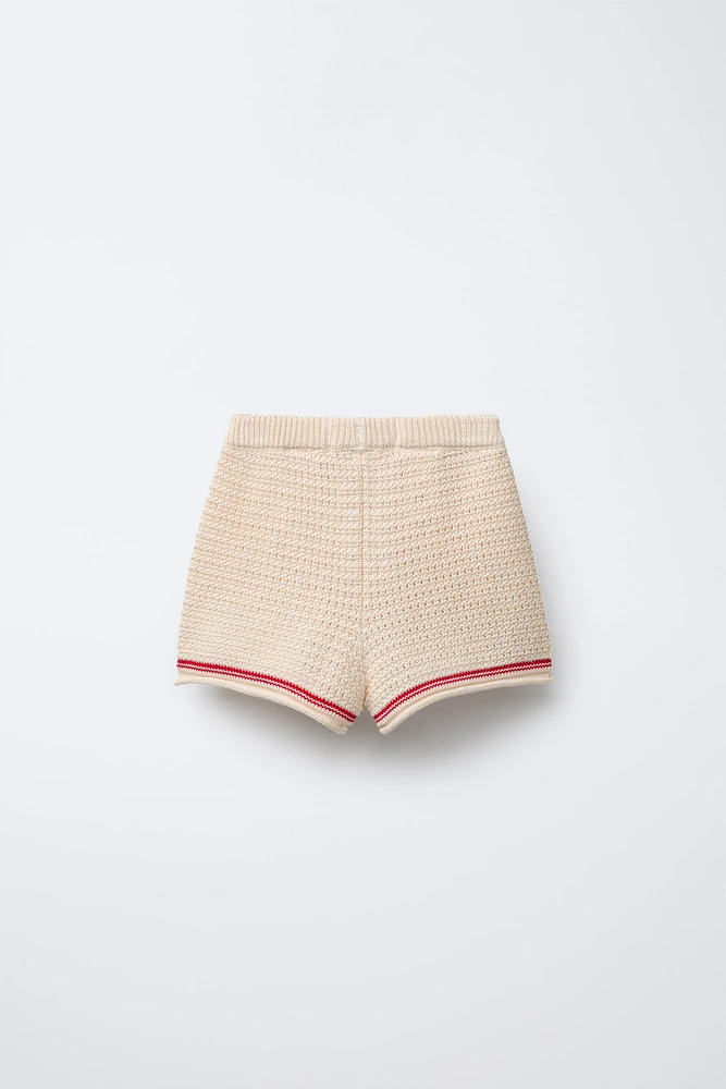 CONTRAST KNIT SHORTS