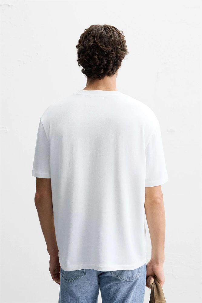 T-SHIRT EN MAILLE REGULAR FIT