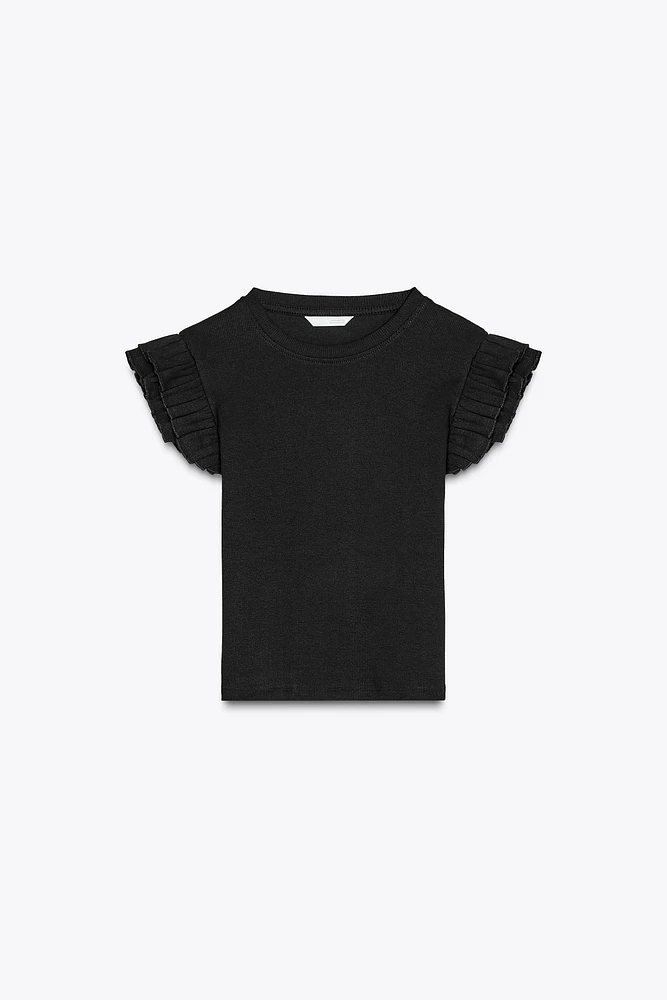 RUFFLED RIBBED SHIRT