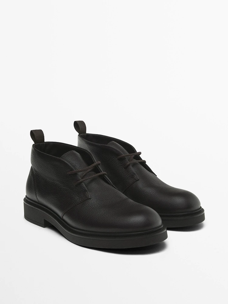 St. Moritz desert ankle boots