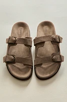 FLAT LEATHER SANDALS WITH BUCKLES