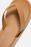 SANDALES EN CUIR À BRIDES