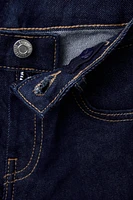STRAIGHT LEG JEANS
