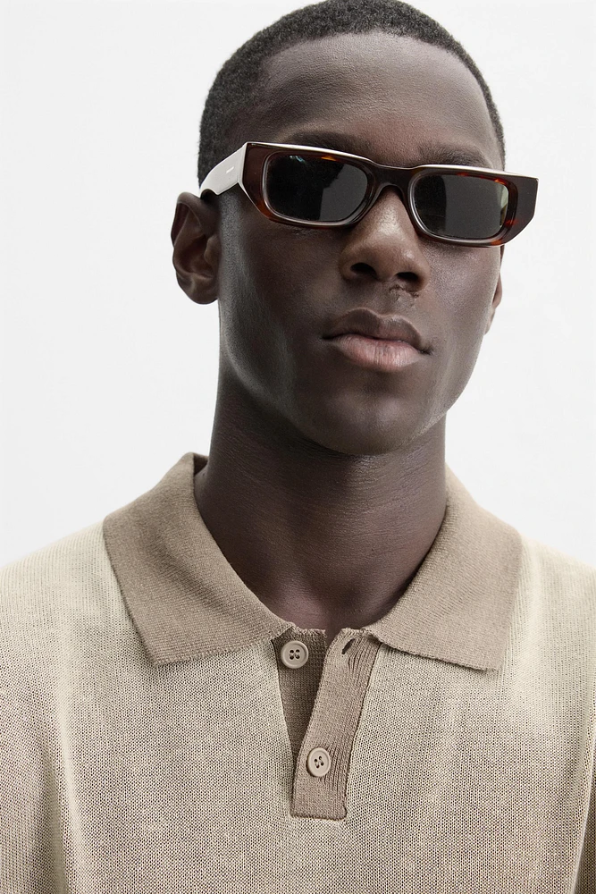 CONTRAST KNIT POLO