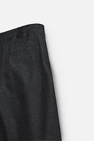 PLEATED WIDE LEG BERMUDA SHORTS