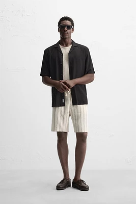 SHORTS WITH LINEN