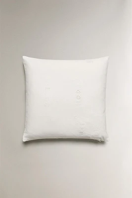 EMBROIDERED LINEN PILLOW