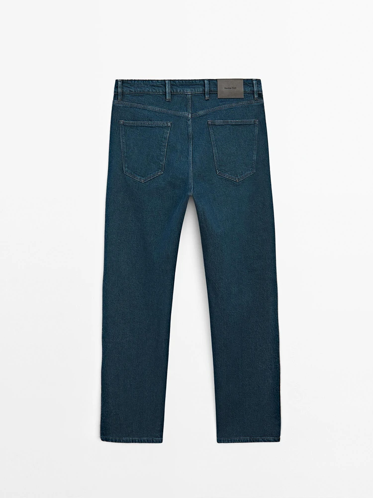 Tapered fit jeans