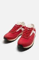 RETRO SNEAKERS