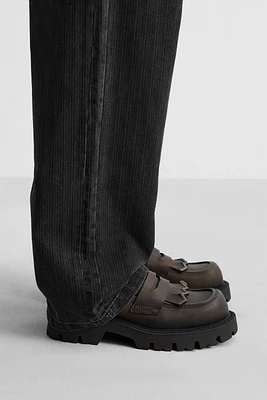MOCASSIN À SEMELLE ÉPAISSE AVEC FRANGES