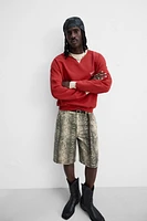 GRAPHIC PRINT SWEATSHIRT