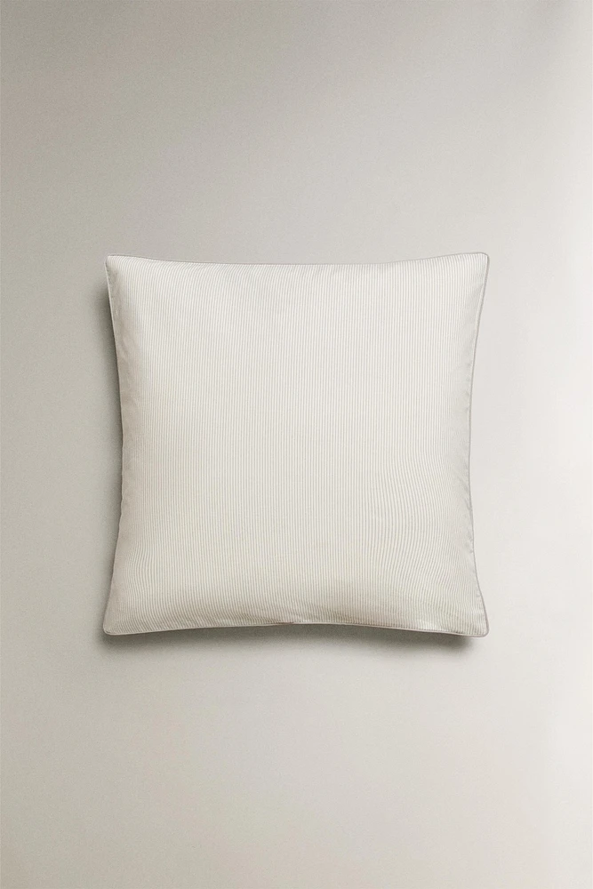 CHILDREN’S STRIPED PILLOWCASE