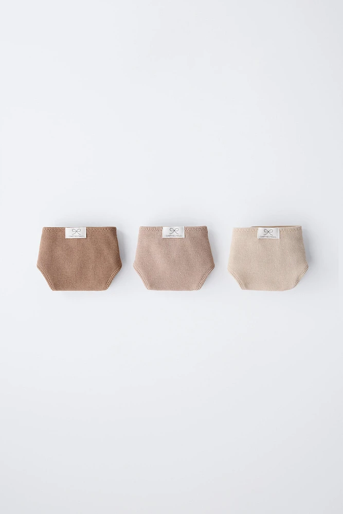 AGES 6-14/ THREE-PACK OF RIBBED BRIEFS WITH LABEL