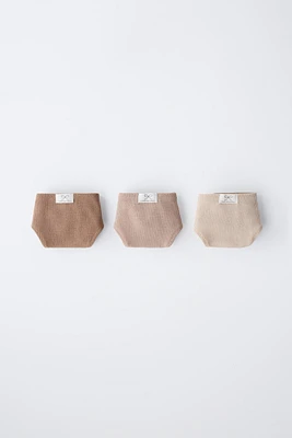AGES 6-14/ THREE-PACK OF RIBBED BRIEFS WITH LABEL