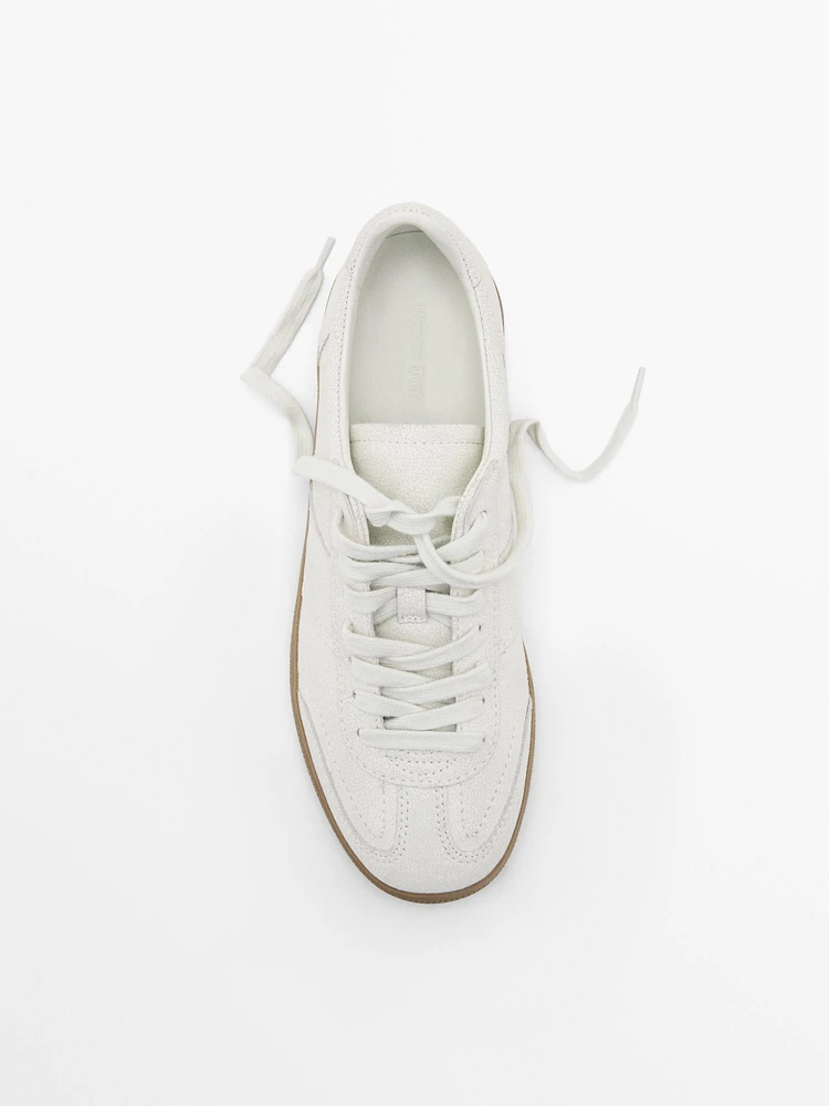 Crackled leather trainers