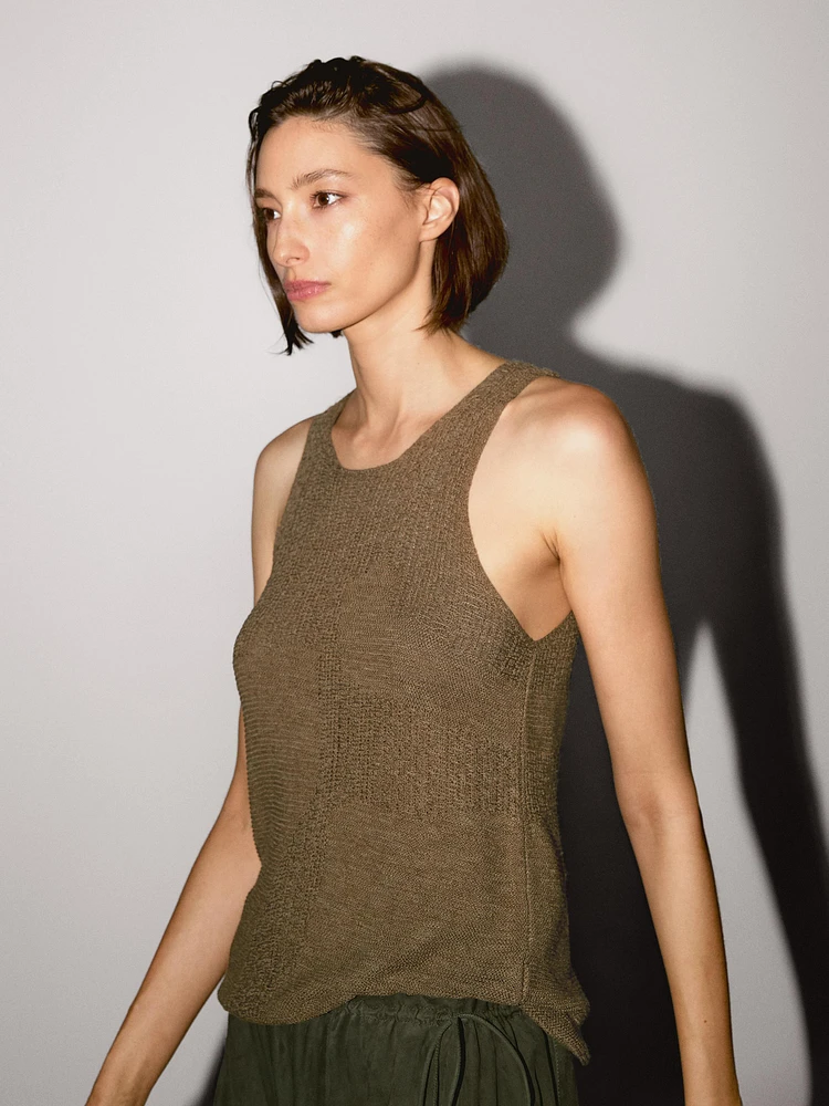 Top en maille fantaisie à encolure américaine