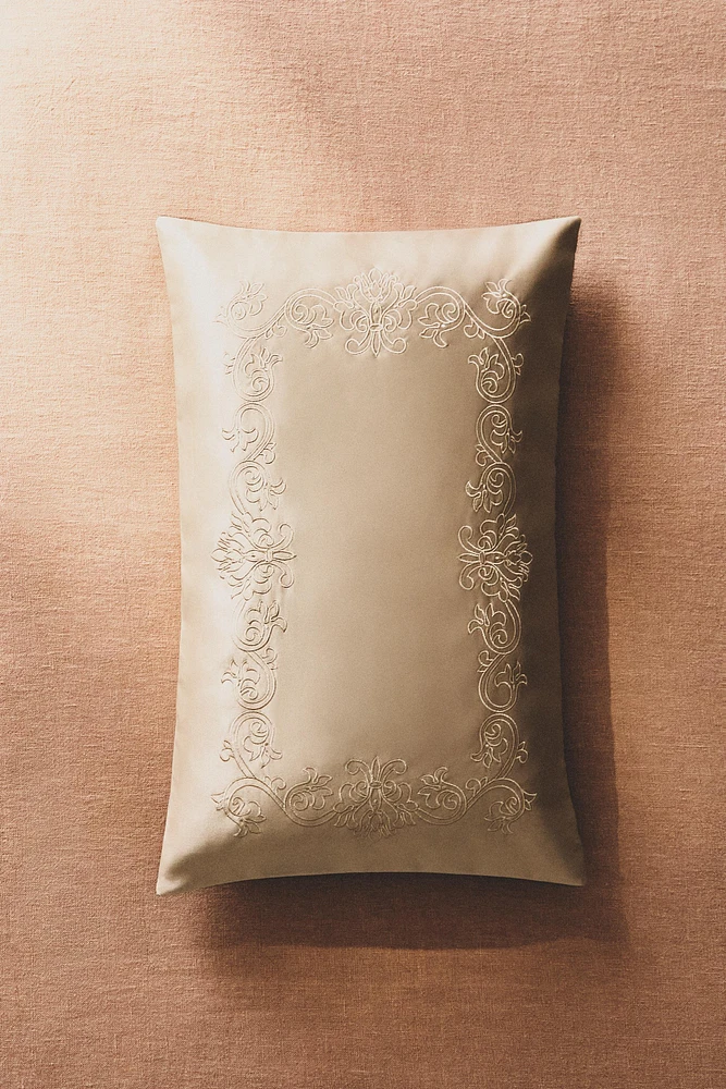 EMBROIDERED THROW PILLOW COVER