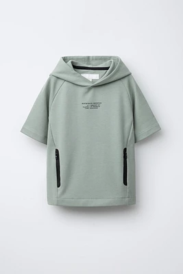 SPORTY ZIPPER SWEATSHIRT