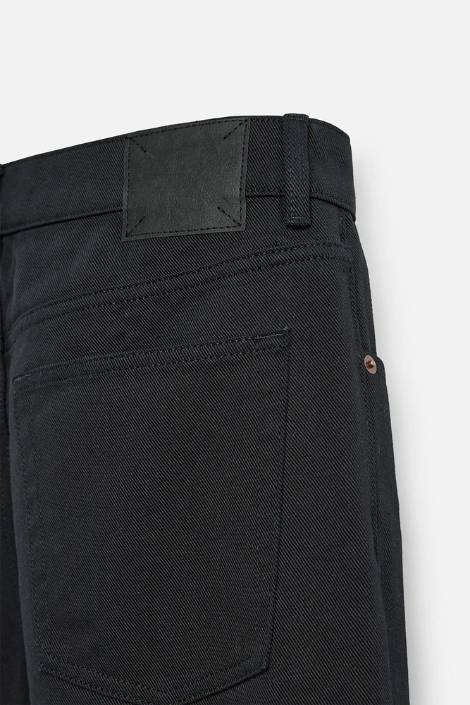 SLIM FIT JEANS