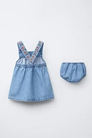 ROBE-SALOPETTE ET CULOTTE EN JEAN BRODÉ