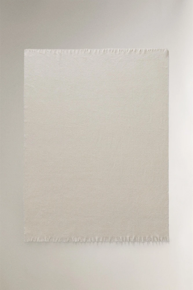 FRINGED BLANKET