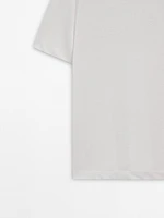 T-shirt léger en lin mélangé