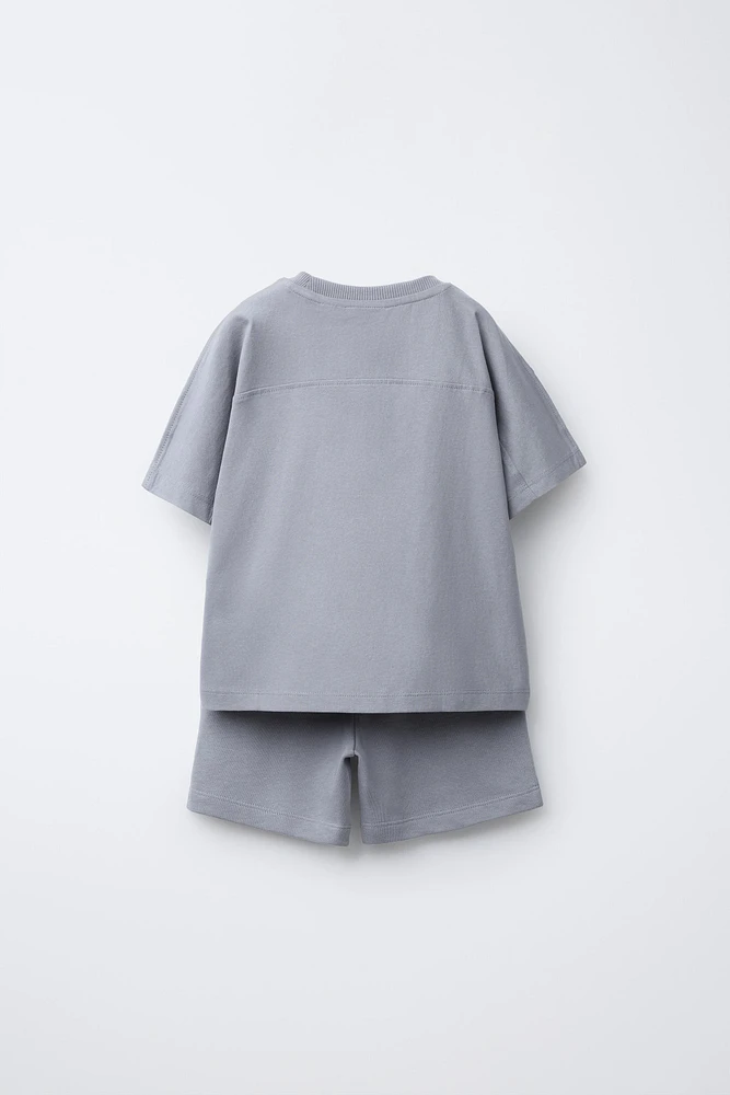 ENSEMBLE DE JOGGING ÉTIQUETTE