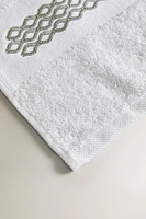 BATH TOWEL WITH EMBROIDERED BORDER